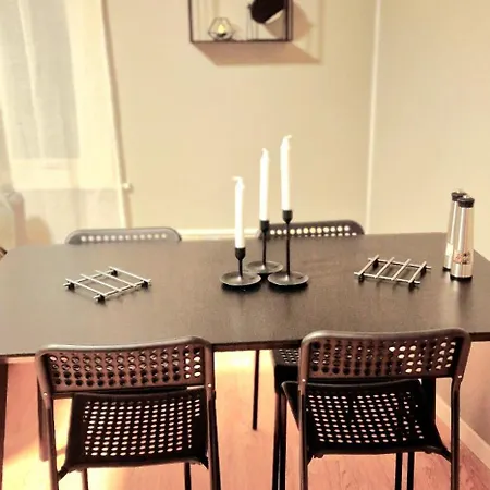 Apartment Cozy - Free Parking & Wi-fi