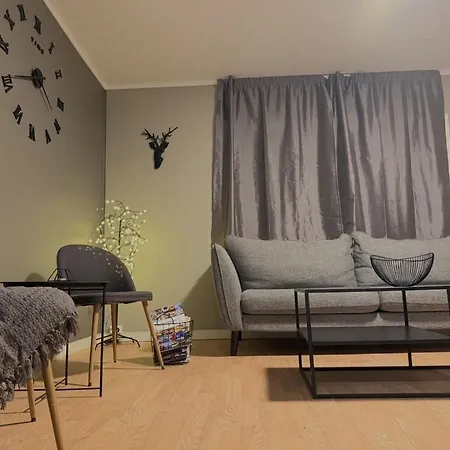 Cozy - Free Parking & Wi-fi *