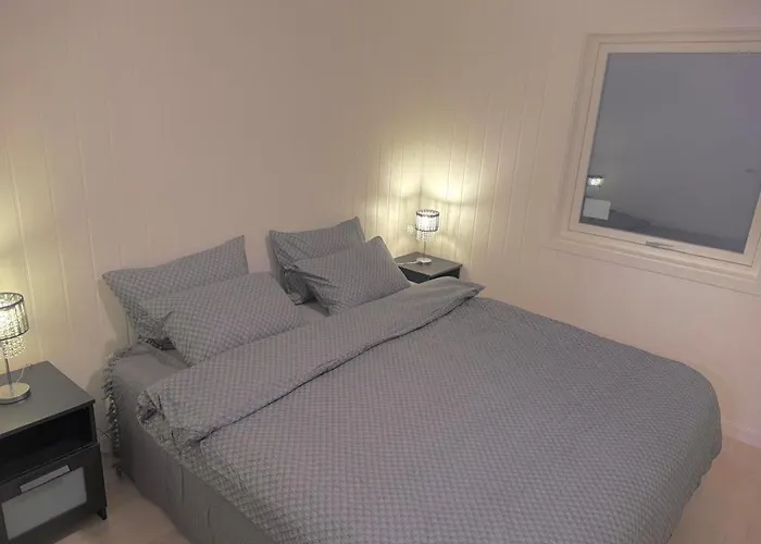 Cozy - Free Parking & Wi-fi Apartman *